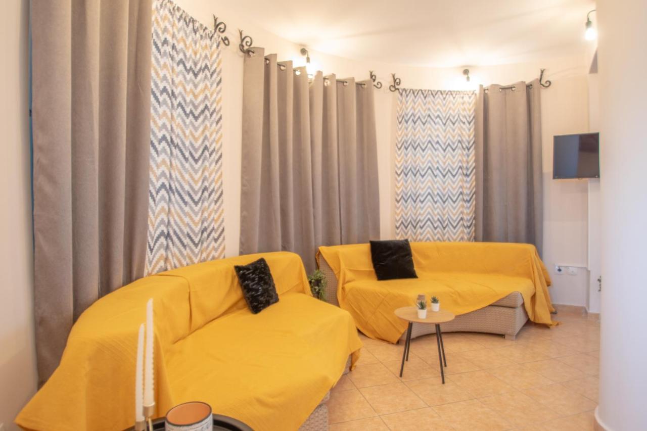 Leon Apartments Закинтос Екстериор снимка