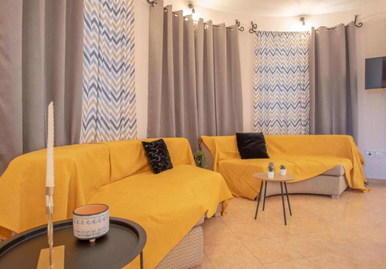 Leon Apartments Закинтос Екстериор снимка