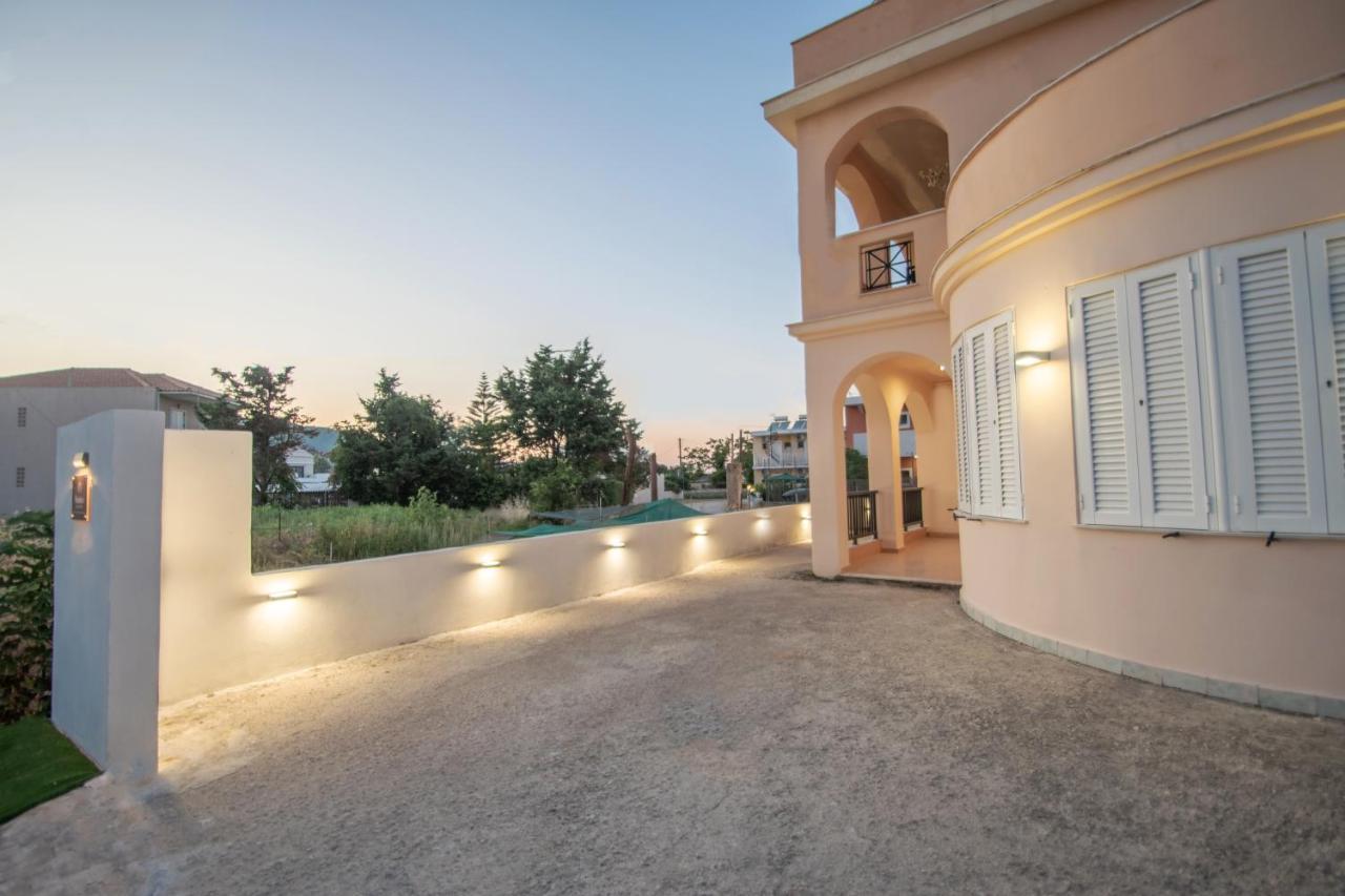 Leon Apartments Закинтос Екстериор снимка